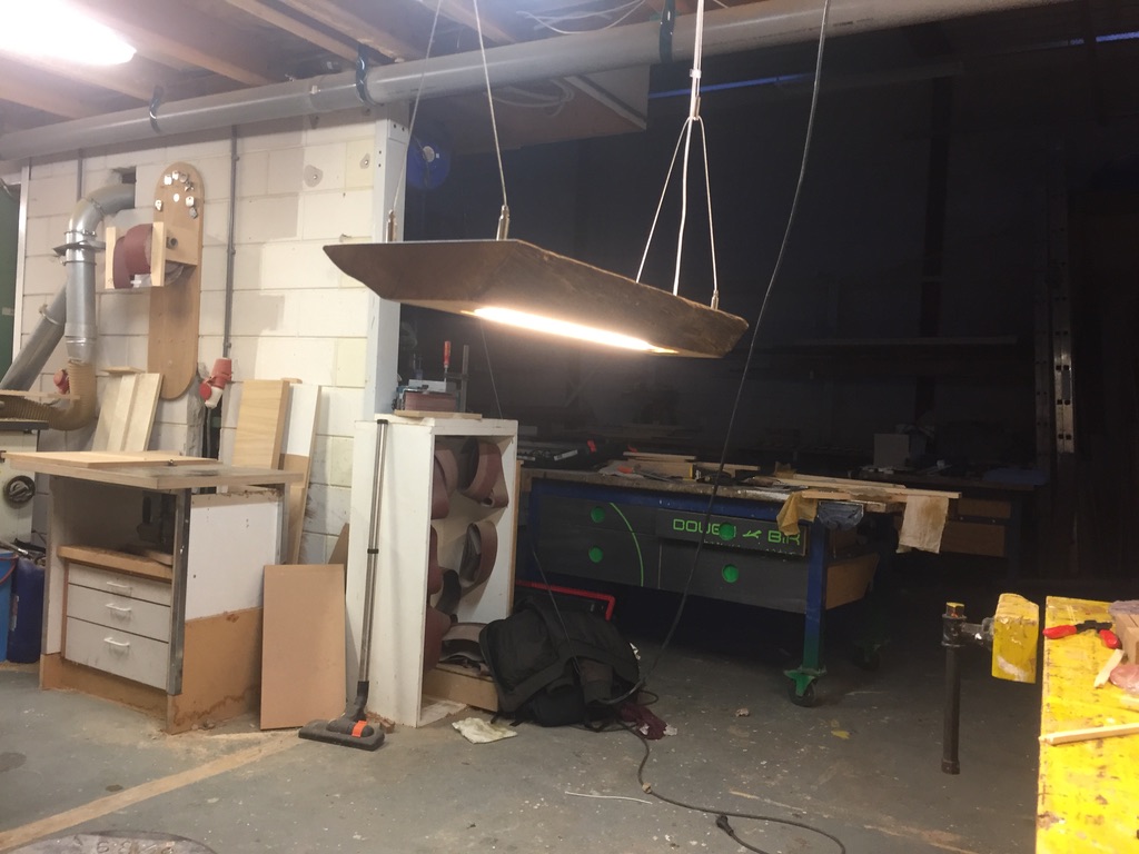 De Slice hangend in de werkplaats